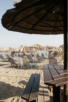 شقة فندقية Troulis Seaside 3*