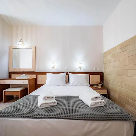 Troulis Seaside Apartmanhotel 3*