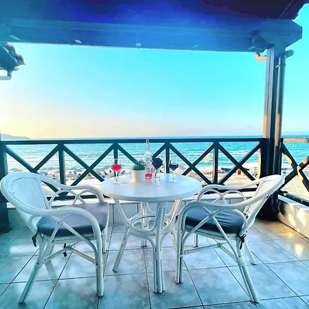 Apartmanhotel Troulis Seaside