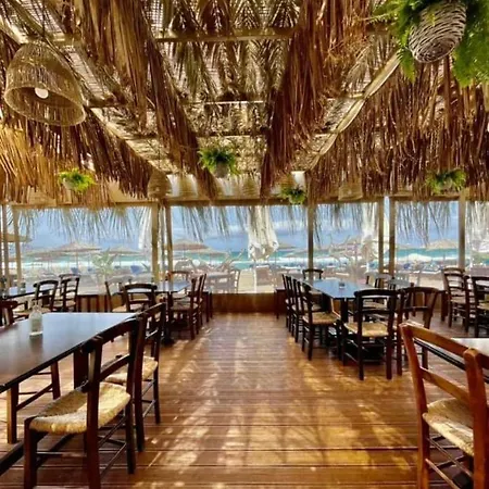 Troulis Seaside Hotel apartamentowy Amoudara Lasithiou