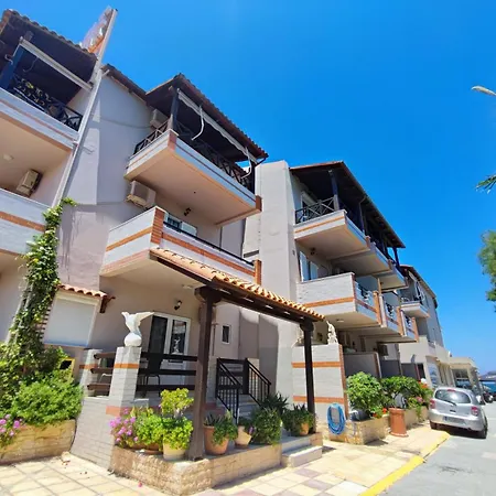 Hotel apartamentowy Troulis Seaside 3*