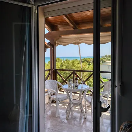 Hotel apartamentowy Troulis Seaside
