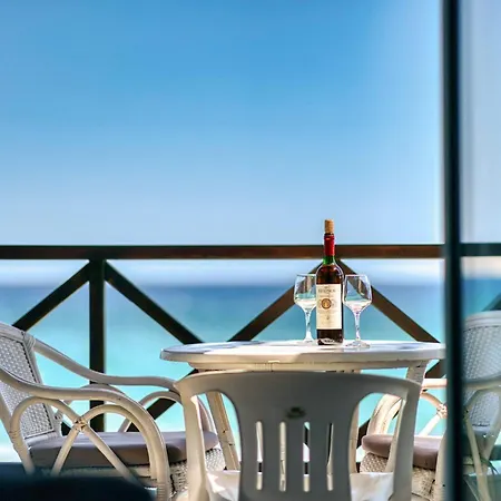Troulis Seaside Hotel apartamentowy